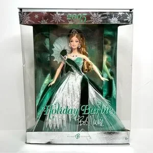 Green Dress Barbie 2004 Christmas Barbie Holiday Barbie Doll 2004 (NRFB) Green Dress Barbie 2004 Christmas Barbie Holiday Barbie Doll 2004 (NRFB)